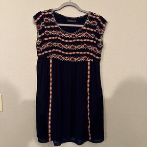 THML Embroidered Babydoll Dress Womens Size Large Blue Lined Above Knee EUC